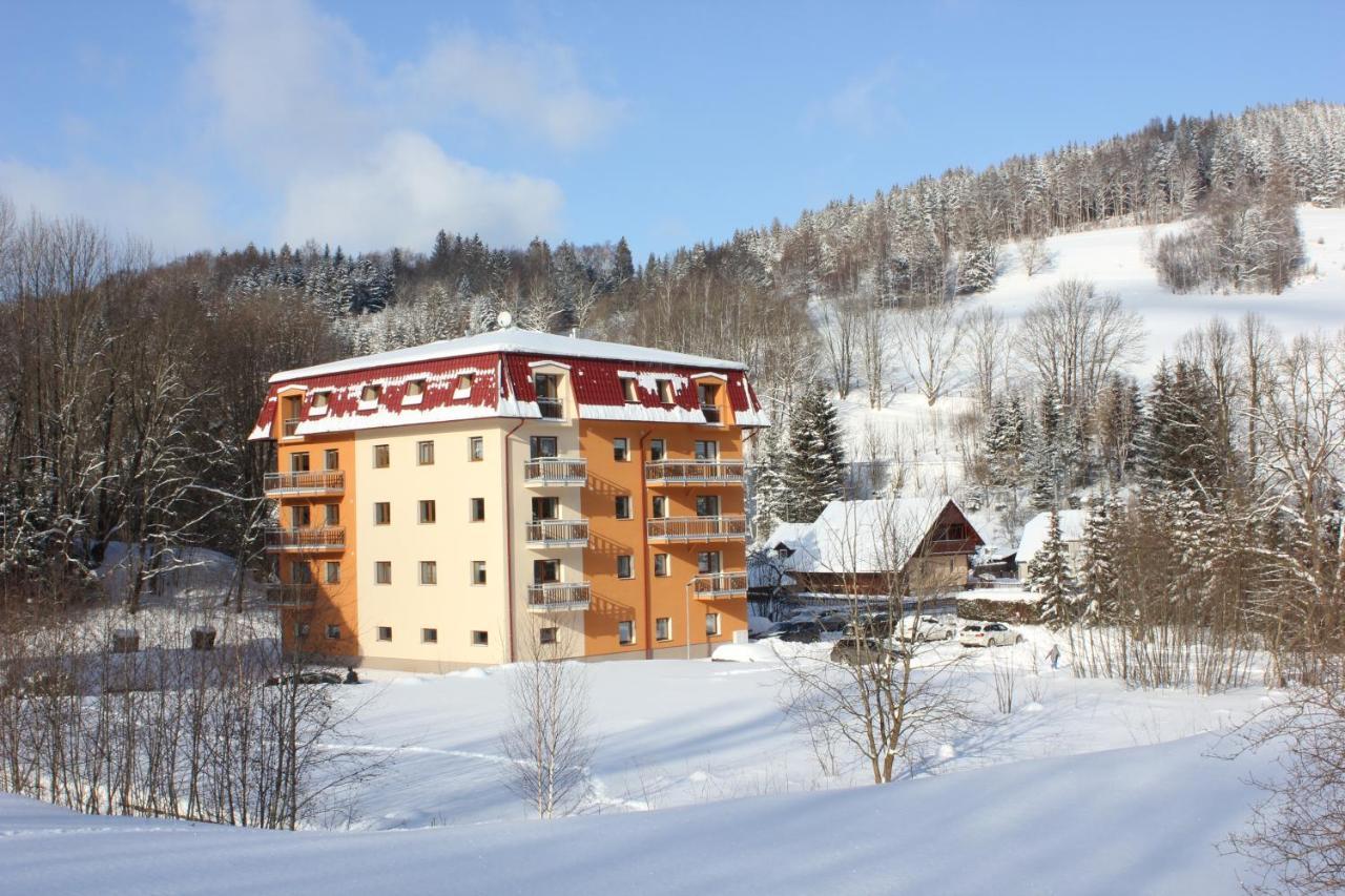Apartman Skrovanova Horni Lipova Exterior photo